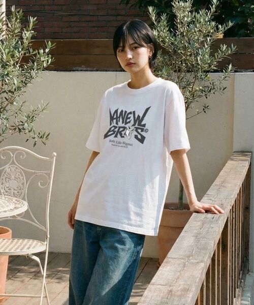 ANEWBROS（アニュブロス）の「ディアサイン オーバーサイズ 半袖Tシャツ 4カラー [ANSE_2007]（Tシャツ/カットソー・レディース・ライトグレー/ネイビー/ホワイト/ブラック・SMALL/MEDIUM/LARGE/X-LARGE）」の7枚目の写真