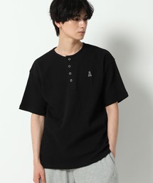 ALAND | 【UNISEX】ALAND／ロゴヘンリーネック半袖(Tシャツ/カットソー)