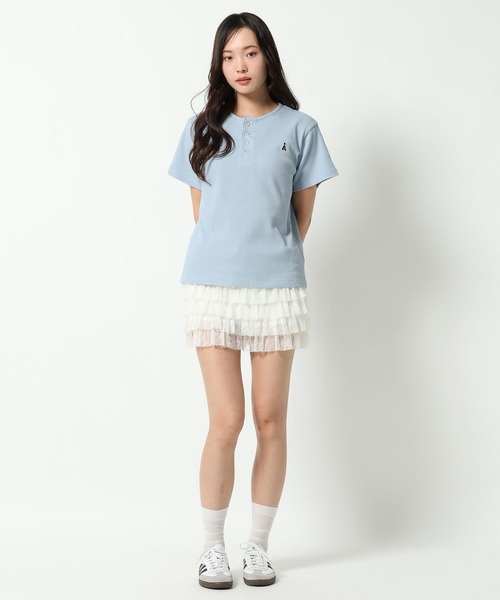 ALAND(エーランド)の「【UNISEX】ALAND/ロゴヘンリーネック半袖(Tシャツ/カットソー・レディース・オフホワイト/ブラック/ライトブルー/グレー・LARGE/SMALL)」の21枚目の写真
