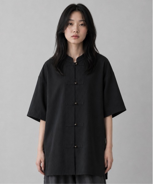 ONE DAY KMC (ワンデイケーエムシー)の「KUNG-FU SHIRT カンフーシャツ チャイナシャツ キレイめ 無地 半袖 シャツ / CTTP-004(シャツ/ブラウス・メンズ・ブラック・LARGE/SMALL/MEDIUM)」の3枚目の写真