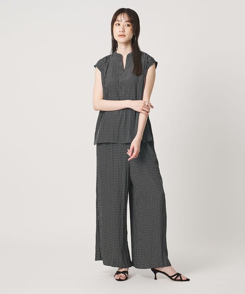 UNITED ARROWS(ユナイテッドアローズ)の「Spiree フレンチスリーブ ブラウス(シャツ/ブラウス・レディース・ダークグレー/その他7/その他1/その他9/モカ・FREE)」の15枚目の写真