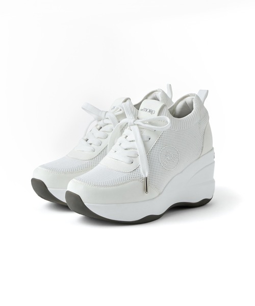 orMORE(オアモア)の「ヒールアップスニーカー2(スニーカー・レディース・ホワイト/ブラック・SMALL/MEDIUM/LARGE)」の1枚目の写真