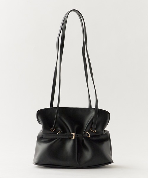 Chick（チック）の「Faux Leather Belt Design Handbag / フェイクレザー ベルトデザイン ハンドバッグ 2026年春夏（ハンドバッグ・レディース・ブラック/ブラウン/ホワイト・FREE）」の17枚目の写真