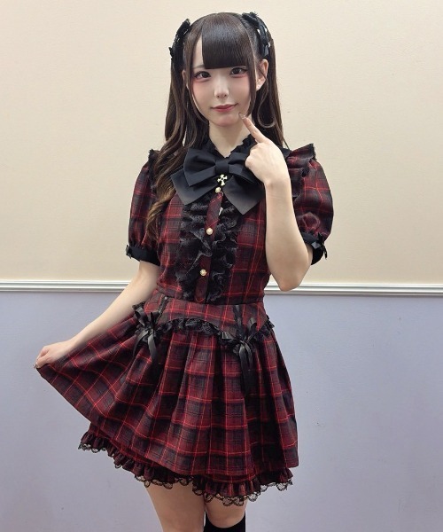 Secret Honey（シークレットハニー）の「ガーターライクセットアップ（セットアップ・レディース・ブラック/レッド・MEDIUM）」の10枚目の写真