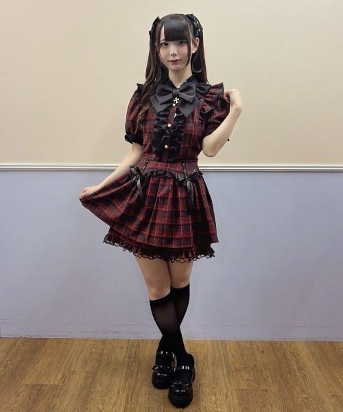 Secret Honey（シークレットハニー）の「ガーターライクセットアップ（セットアップ・レディース・ブラック/レッド・MEDIUM）」の9枚目の写真