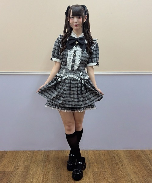 Secret Honey（シークレットハニー）の「ガーターライクセットアップ（セットアップ・レディース・ブラック/レッド・MEDIUM）」の12枚目の写真