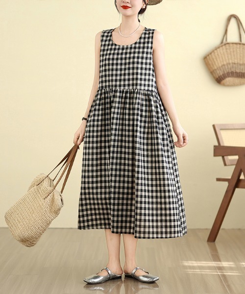 AMAJI(アマジ)の「チャイナ風 ルーズ ノースリーブワンピース(ワンピース・レディース・ブラック・XX-LARGE/X-LARGE/LARGE)」の3枚目の写真