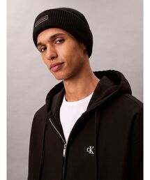 Calvin Klein（カルバン・クライン）の「ニット帽 - パッチチャンキーリブビーニー（ニットキャップ/ビーニー）」