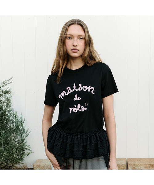 ROLAROLA(ロラロラ)の「MAISON DE ROLA EMBROIDERY T-SHIRT BLACK(Tシャツ/カットソー・レディース・ブラック・MEDIUM/SMALL/X-SMALL)」の1枚目の写真