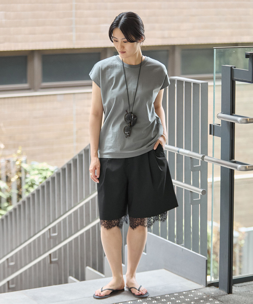 IENA（イエナ）の「スソレースレイヤードハーフパンツ（その他パンツ・レディース・ブラック・38/36）」の14枚目の写真