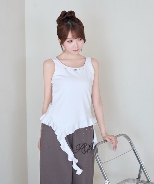 Rose Muse(ロゼミューズ)の「Frill hem tank top(タンクトップ・レディース・ブラック/ホワイト・FREE)」の9枚目の写真