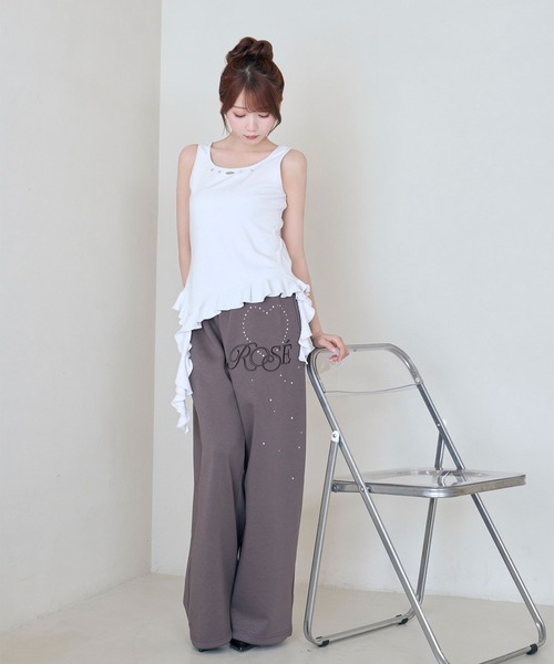 Rose Muse(ロゼミューズ)の「Frill hem tank top(タンクトップ・レディース・ブラック/ホワイト・FREE)」の13枚目の写真