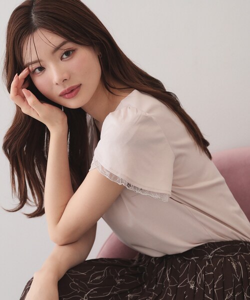 index(インデックス)の「【接触冷感/UVケア】ハートネックレースレイヤードトップス《洗濯機OK/6col》(Tシャツ/カットソー・レディース・ブルー系その他/ピンク/ナチュラル/ネイビー系5/ホワイト系9/ブラック・42/36/40/38)」の12枚目の写真