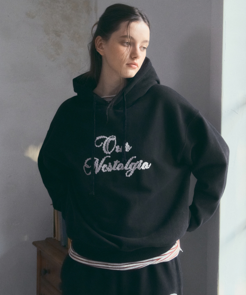 OURNOSTALGIA（アワー ノスタルジア）の「Petal Boucle Hoodie Set-up_Black(O25-SET01)（パーカー・レディース・ブラック・FREE）」の2枚目の写真