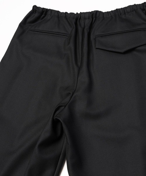 CULLNI(クルニ)の「Super 120s Wool Twill Pintuck 2Tuck Drawstring Wide Pants(スラックス・メンズ・グリーン/グレー/ブラック・1)」の18枚目の写真