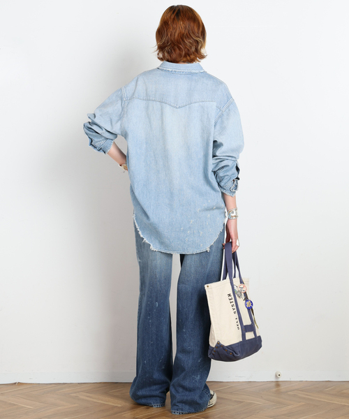 Attick by Johnbull（アティックバイジョンブル）の「【Attick by Johnbull 】別注ダメージデニムシャツ（シャツ/ブラウス・レディース・スカイブルー・FREE）」の8枚目の写真