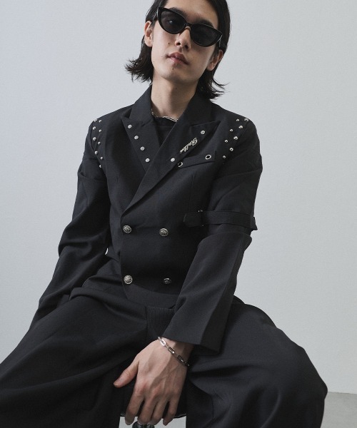 セール】Studded Buckle Cropped Tailored Jacket / スタッズバックル