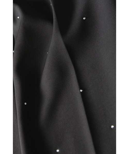 tocco closet(トッコ クローゼット)の「ホットフィックスビジューテーパードパンツ(スラックス・レディース・ブラック・M)」の8枚目の写真