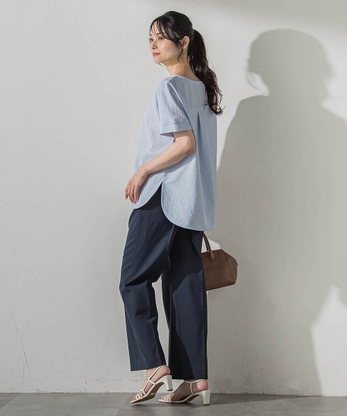 LAUTREAMONT(ロートレアモン)の「≪さらっと快適≫カラミタンブラーブラウス(シャツ/ブラウス・レディース・ブラック/ホワイト/ライトブルー/グリーン系その他・9号)」の7枚目の写真