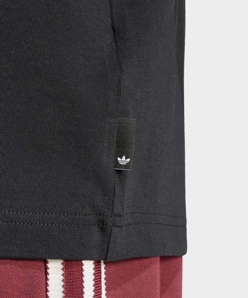 adidas(アディダス)の「トレフォイルシリーズ レギュラー 半袖Tシャツ / アディダスオリジナルス adidas Originals(Tシャツ/カットソー・メンズ・ブラック・SMALL/MEDIUM/LARGE/X-LARGE/XX-LARGE/X-SMALL/XX-SMALL/3XL)」の4枚目の写真