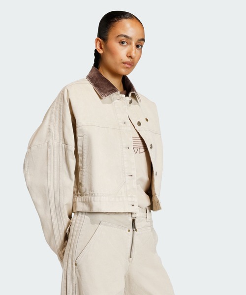 adidas(アディダス)の「キャンバス トラックトップ ジャケット / アディダスオリジナルス adidas Originals(デニムジャケット・レディース・ベージュ・XX-LARGE/X-SMALL/LARGE/MEDIUM/SMALL/X-LARGE)」の5枚目の写真