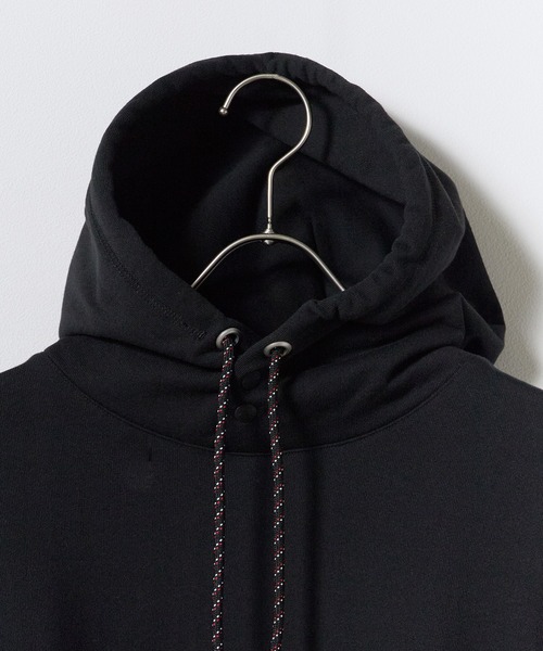 NANGA(ナンガ)の「NANGA/ナンガ ECO HYBRID MINI BOX LOGO EMBROIDERY SWEAT HOODIE エコハイブリッド ミニボックスロゴエンブロイダリー スウェットフーディー パーカー 胸ロゴ刺繍 ポケットあり メンズ レディース 2026年 秋 秋服 冬 冬服(パーカー・メンズ・ブラック/グレー/ブルー/オートミール・S/M/L/XL)」の5枚目の写真