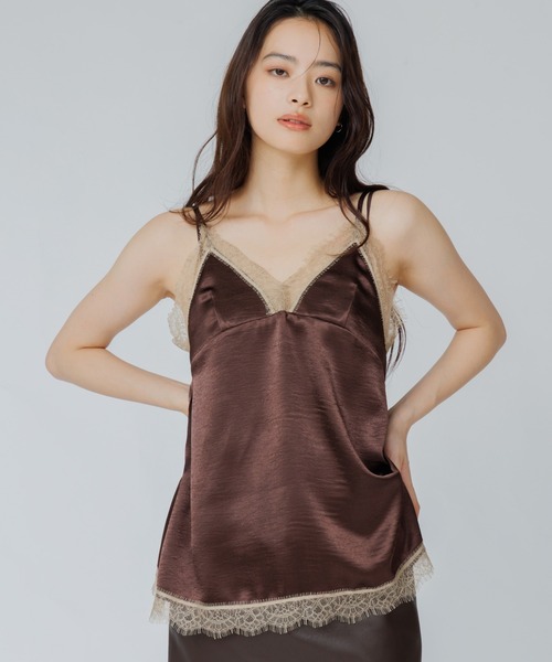 SENEE(セニー)の「bicolor lace satin cami(バイカラーレースサテンキャミ)(キャミソール・レディース・ネイビー/ブラウン・FREE)」の5枚目の写真