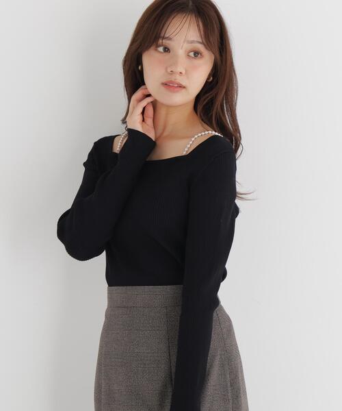 PROPORTION BODY DRESSING(プロポーションボディドレッシング)の「パールチェーン付きニットトップス / 1216270917(ニット/セーター・レディース・ホワイト系その他/ブラック/ベージュ・FREE)」の4枚目の写真