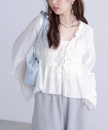 フロントリボンフリルVネックブラウス