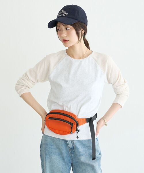 earth music&ecology(アースミュージックアンドエコロジー)の「ラグランスリーブプルオーバー(Tシャツ/カットソー・レディース・チャコールグレー/ライトグレー・FREE)」の17枚目の写真
