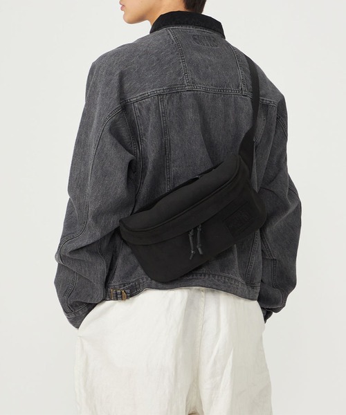 THE NORTH FACE PURPLE LABEL(ザ ノースフェイス パープルレーベル)の「N26FU040 Synthetic Leather Field Funny Pack(バックパック/リュック・メンズ・ブラック・FREE)」の3枚目の写真