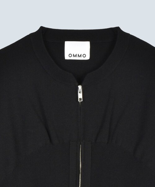 OMMO(オーエムエムオー)の「【OMMO(オーエムエムオー)】VOLUME SLEEVE ZIP KT CD/ボリュームスリーブジップニットカーディガン(カーディガン/ボレロ・レディース・ブラック/カーキ/ブルー・FREE)」の5枚目の写真