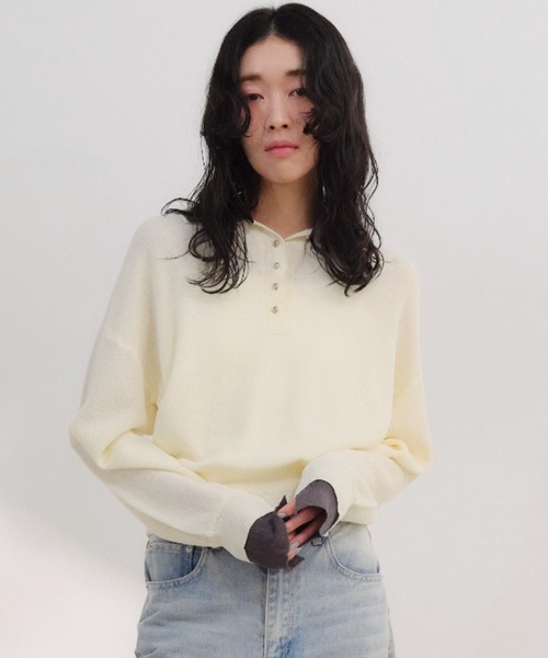 Shelly island(シェリーアイランド)の「レイヤード見えポロプルオーバー(ニット/セーター・レディース・チャコールグレー/ホワイト・FREE)」の17枚目の写真