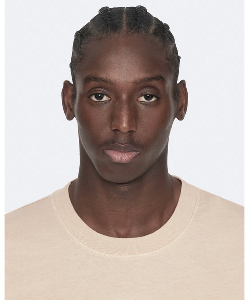 ALLSAINTS(オールセインツ)の「MADDOX RELAXED-FIT COTTON T-SHIRT | MADDOX リラックスフィット コットン Tシャツ(Tシャツ/カットソー・メンズ・ホワイト系その他・XL/L/XS/M/S)」の8枚目の写真