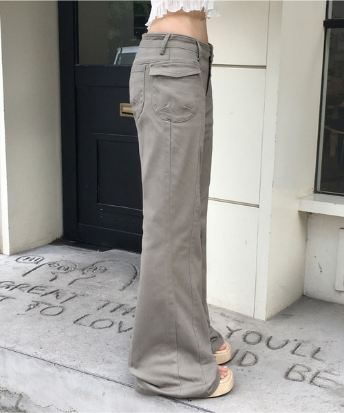 modimood（モディムード）の「フレアフィットセミブーツカットコットンポケットパンツ（その他パンツ・レディース・ブラック/ライトカーキ・LARGE/MEDIUM/SMALL）」の9枚目の写真