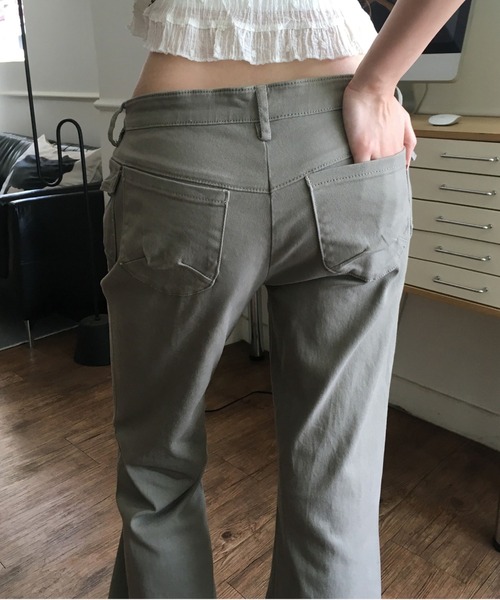 modimood（モディムード）の「フレアフィットセミブーツカットコットンポケットパンツ（その他パンツ・レディース・ブラック/ライトカーキ・LARGE/MEDIUM/SMALL）」の5枚目の写真