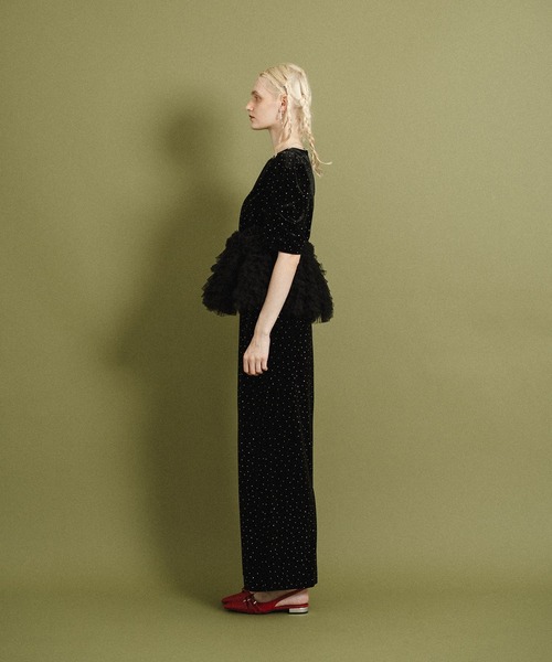 et.UNiVER(エトユニベール)の「Velour Peplum Separate-Look Dress(ドレス・レディース・ブラウン/ブラック/ベージュ・MEDIUM/SMALL/LARGE)」の5枚目の写真