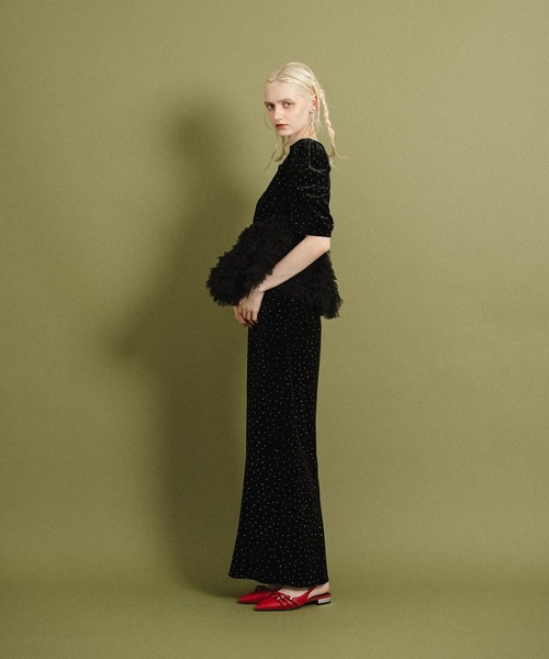 et.UNiVER(エトユニベール)の「Velour Peplum Separate-Look Dress(ドレス・レディース・ブラウン/ブラック/ベージュ・MEDIUM/SMALL/LARGE)」の7枚目の写真