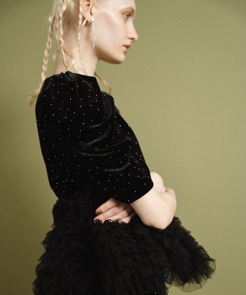 et.UNiVER(エトユニベール)の「Velour Peplum Separate-Look Dress(ドレス・レディース・ブラウン/ブラック/ベージュ・MEDIUM/SMALL/LARGE)」の16枚目の写真