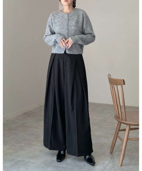 She's Closet(シーズクローゼット)の「ウール混 クルーネック ショート丈 長袖 モヘアタッチ シャギーニットカーディガン(カーディガン/ボレロ・レディース・オフホワイト/ブラック/ブラウン/グレー・FREE)」の13枚目の写真