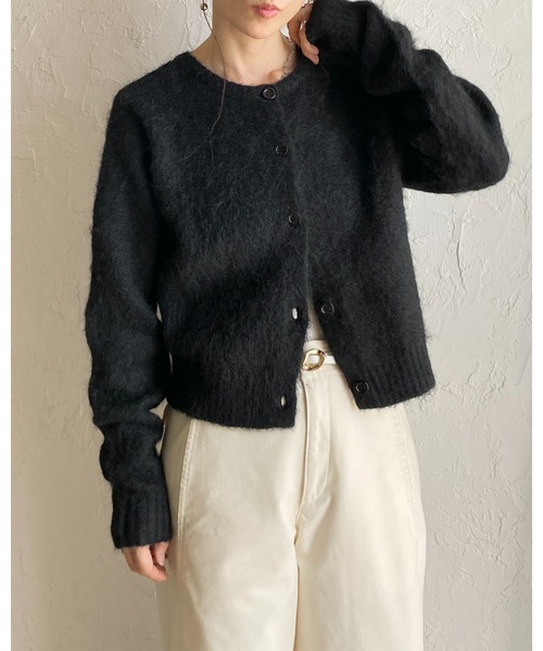 She's Closet(シーズクローゼット)の「ウール混 クルーネック ショート丈 長袖 モヘアタッチ シャギーニットカーディガン(カーディガン/ボレロ・レディース・オフホワイト/ブラック/ブラウン/グレー・FREE)」の22枚目の写真