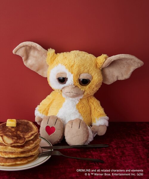 BIRTHDAY BAR(バースデイバー)の「【GREMLINS グレムリン】ギズモ バターイエロー ぬいぐるみ 35cm(おもちゃ・レディース・イエロー・0)」の1枚目の写真
