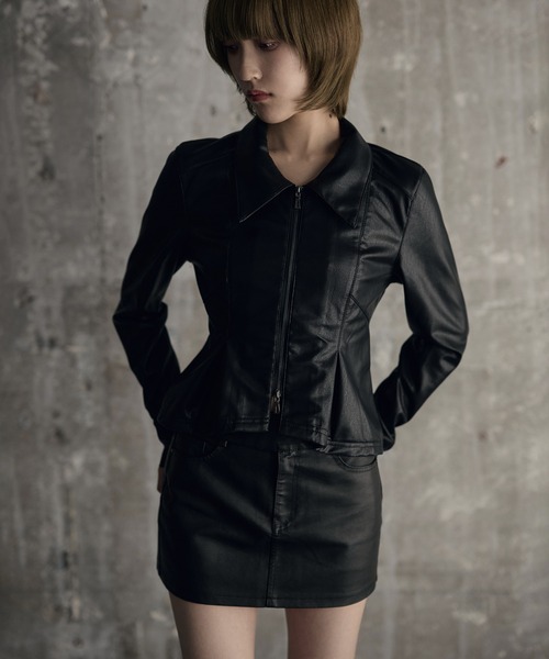 SOI.KUROI(ソイクロイ)の「peplum leather touch jacket / ペプラムレザータッチジャケット(ライダースジャケット・レディース・ブラック・FREE)」の9枚目の写真