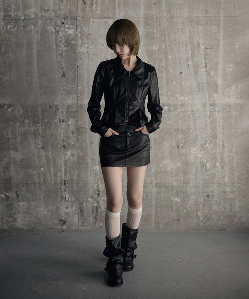 SOI.KUROI(ソイクロイ)の「peplum leather touch jacket / ペプラムレザータッチジャケット(ライダースジャケット・レディース・ブラック・FREE)」の11枚目の写真