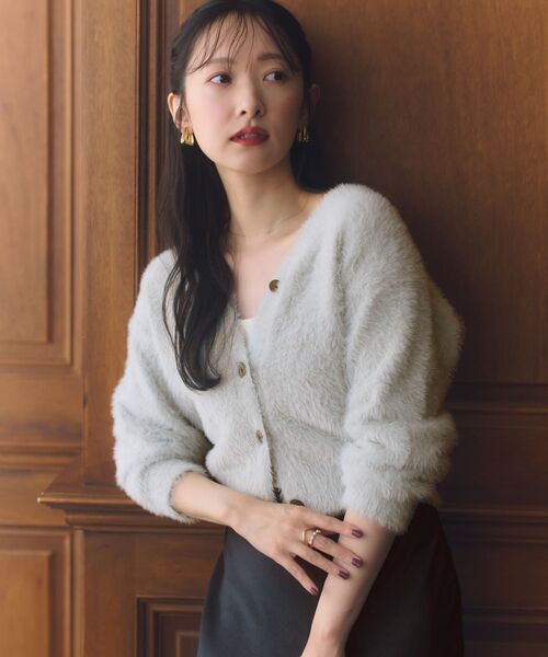 COHINA(コヒナ)の「2wayフェザーカーディガン 【低身長・小柄女性】(ニット/セーター・レディース・ベージュ/アイボリー/ライトグレー・ONE SIZE)」の2枚目の写真
