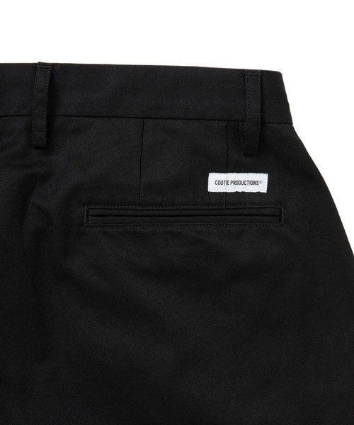 COOTIE PRODUCTIONS（クーティープロダクションズ）の「Cotton Twill 2 Tuck Trousers（チノパンツ・メンズ・ベージュ/ブラック・SMALL/MEDIUM/LARGE）」の6枚目の写真
