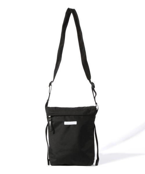 STANDARD SUPPLY（スタンダードサプライ）の「STANDARD SUPPLY×BEAMS PLUS / 別注 ミニショルダーバッグ（ボディバッグ/ウエストポーチ・メンズ・ネイビー/ブラック/オリーブ・ONE SIZE）」の6枚目の写真