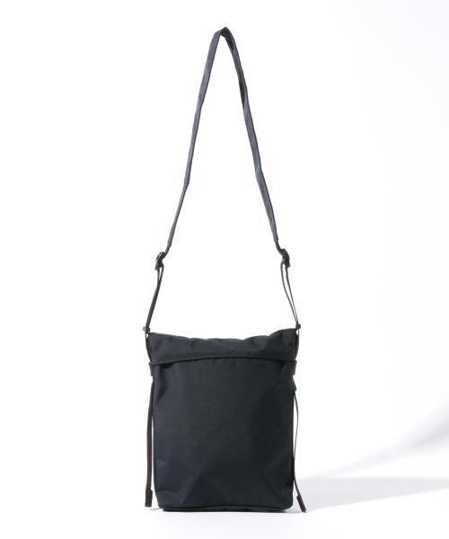 STANDARD SUPPLY（スタンダードサプライ）の「STANDARD SUPPLY×BEAMS PLUS / 別注 ミニショルダーバッグ（ボディバッグ/ウエストポーチ・メンズ・ネイビー/ブラック/オリーブ・ONE SIZE）」の15枚目の写真