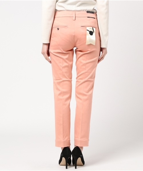 MARIEBELLE　JEAN（マリベルジーン）の「トラウザー テーパード カラーパンツ    BELLINI(ベリーニ)（スラックス・レディース・ペールイエロー/ピンクベージュ/サーモンピンク/エメラルド/オレンジ系その他/スカイブルー/グリーン・24inch/26inch/23inch/27inch/25inch）」の13枚目の写真