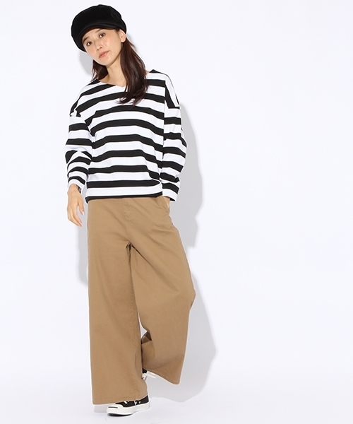 niko and...（ニコアンド）の「マルチファンクションVプルオーバー（Tシャツ/カットソー・レディース・ブラック/ネイビー/パープル/キャメル/クリーム/オフホワイト・LARGE/MEDIUM）」の17枚目の写真